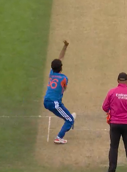 Ravi Bishnoi's back-foot landing